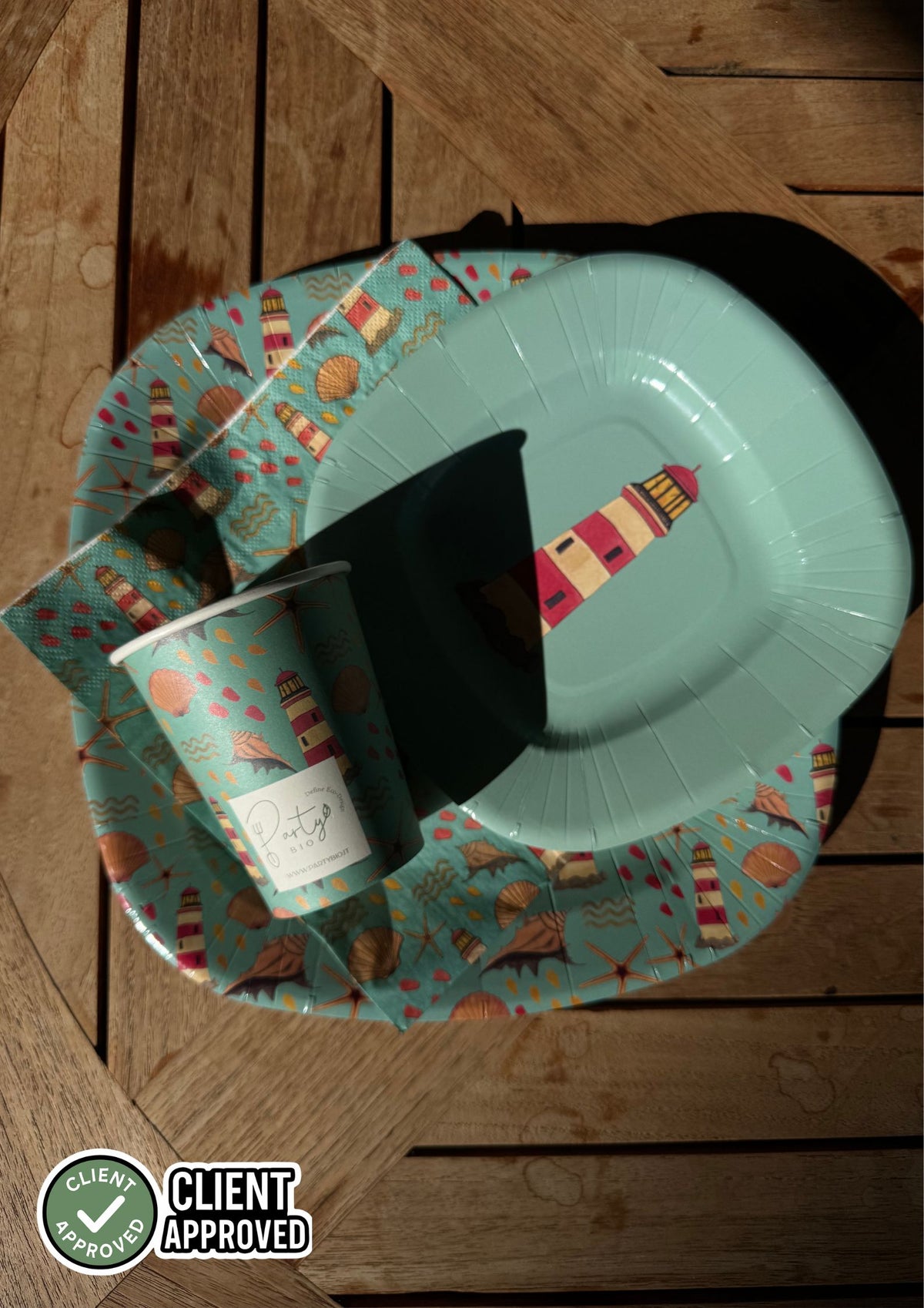 PartyBIO Faro, Set di Stoviglie Monouso biodegradabili per Feste con Piatti Carta, Bicchieri Carta, Tovaglioli.
